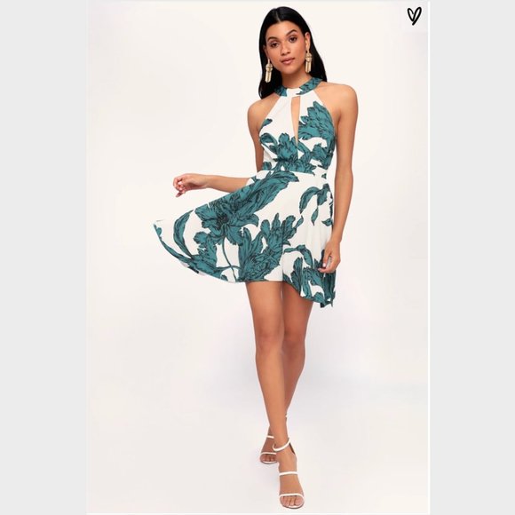 Witness Ivory Leaf Print Halter Skater Dress - Picture 3 of 8